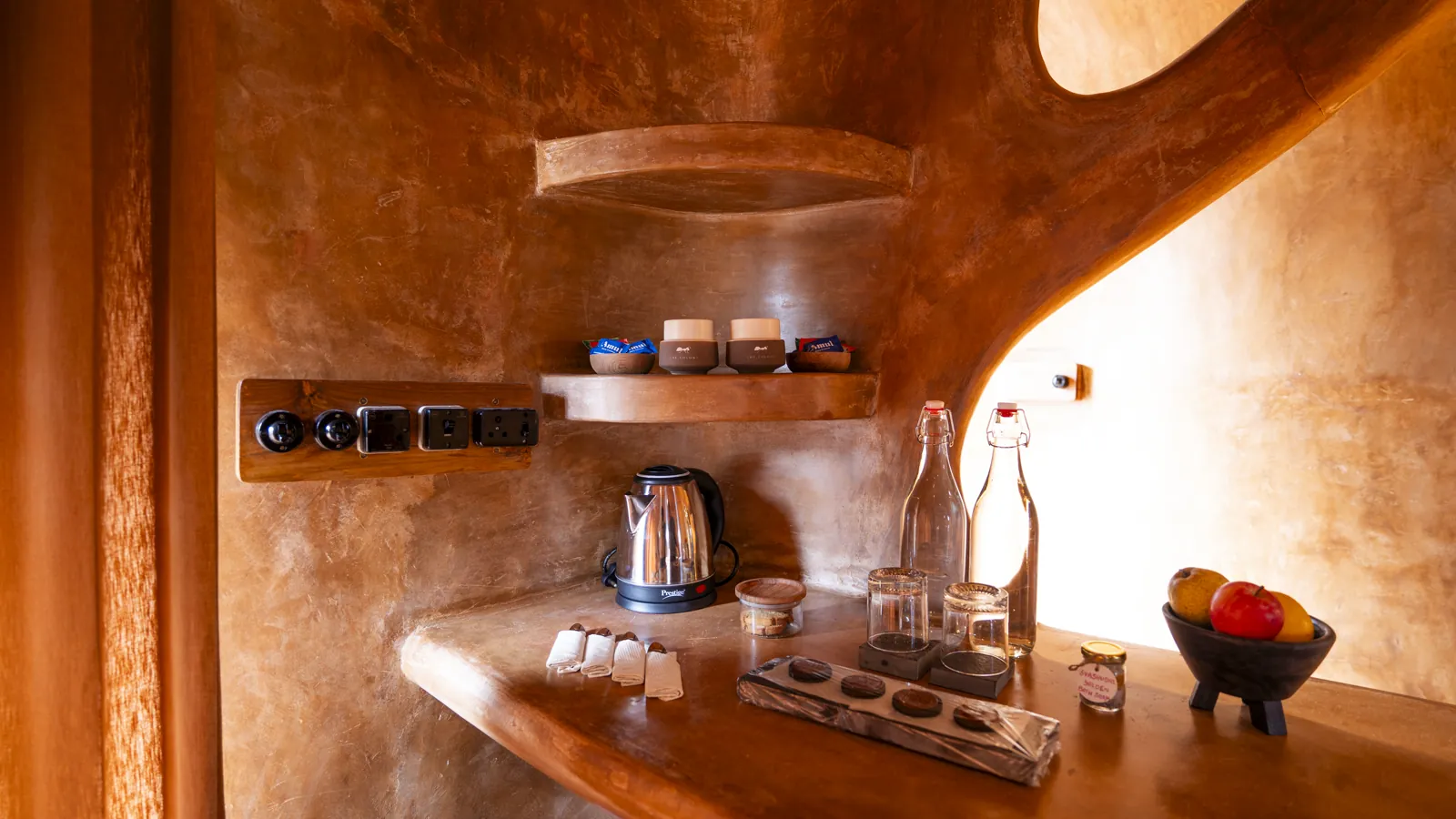 The Colony — the kitchenette, close up