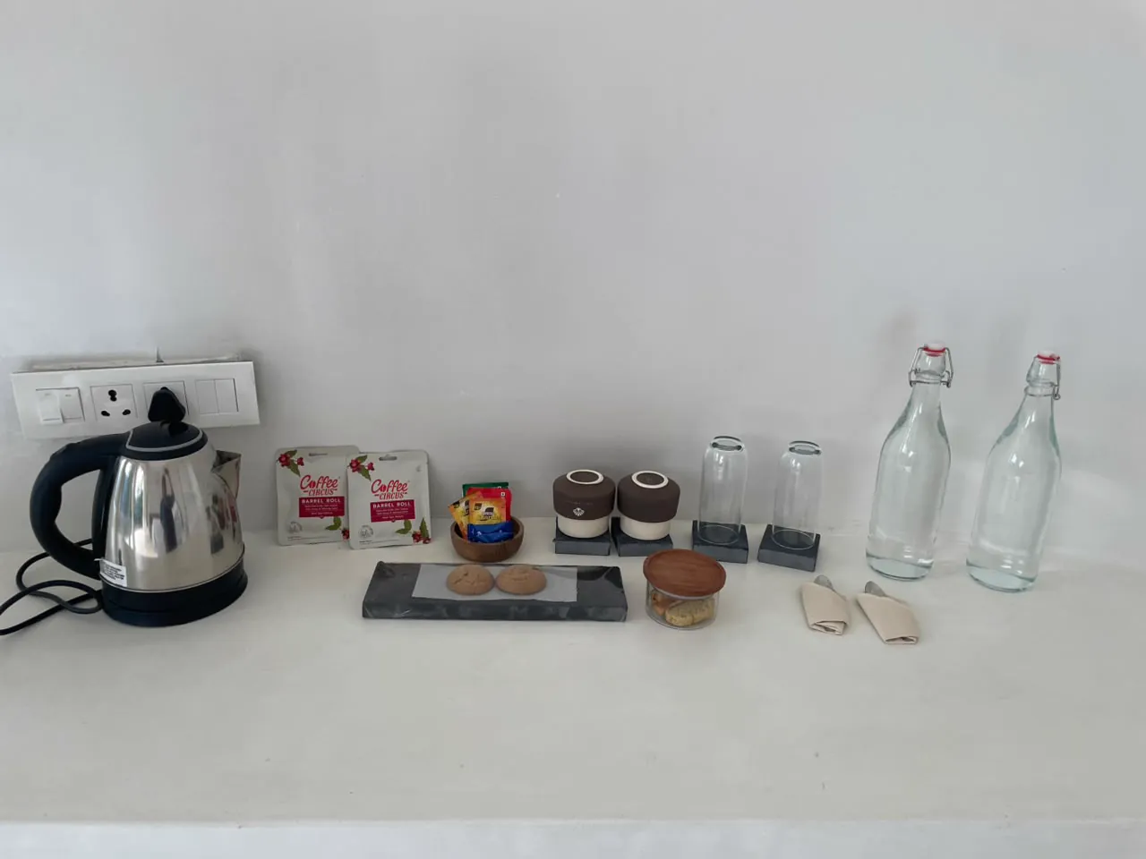 The Shore — the kitchenette and its cooktop